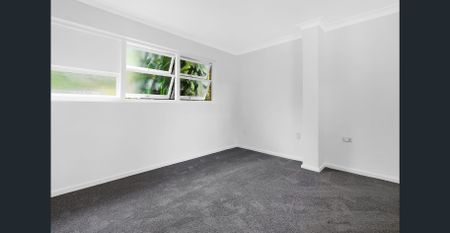 Well presented Grannry Flat - Photo 4