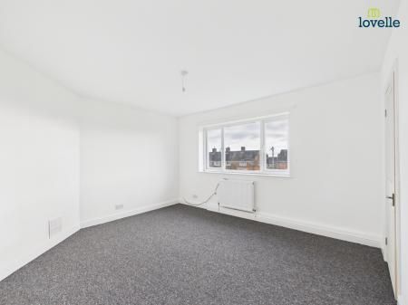 2 bedroom Terraced House To Let - Photo 1