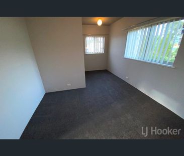 1/12 Gilmore Place, Queanbeyan West, NSW 2620 - Photo 4