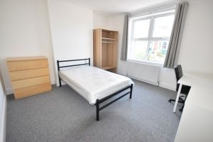 5 bedroom house share to rent - Photo 2