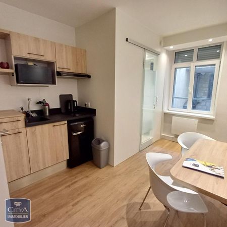 Location Appartement 1 pièce 14m² LILLE 59800 - Photo 4