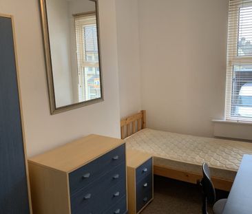 Livingstone Road, Bath - Photo 1