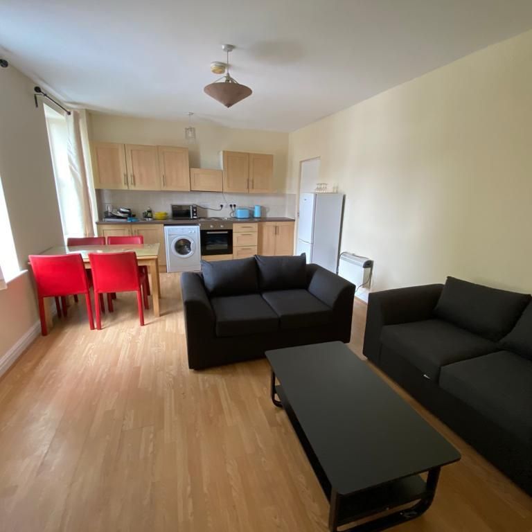 1 bedroom flat to rent - Photo 1