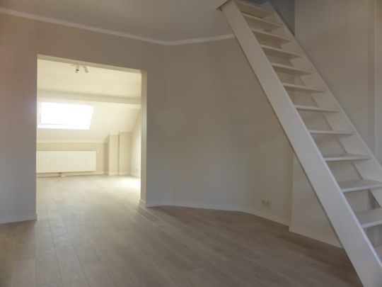 Appartement te huur - Photo 1