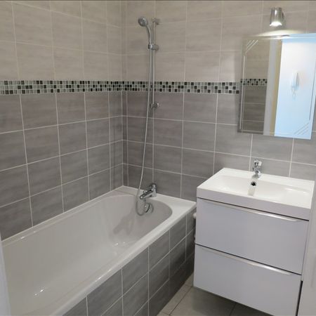 Location Appartement 1 pièce 22m² - Photo 4