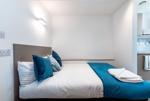 Studio to rent - Photo 1