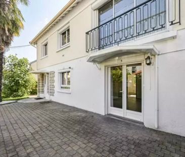 Maison à louer 9 pièces • 202 m2 Villemomble - Photo 2