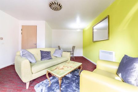 3 bedroom apartment to rent - Photo 3