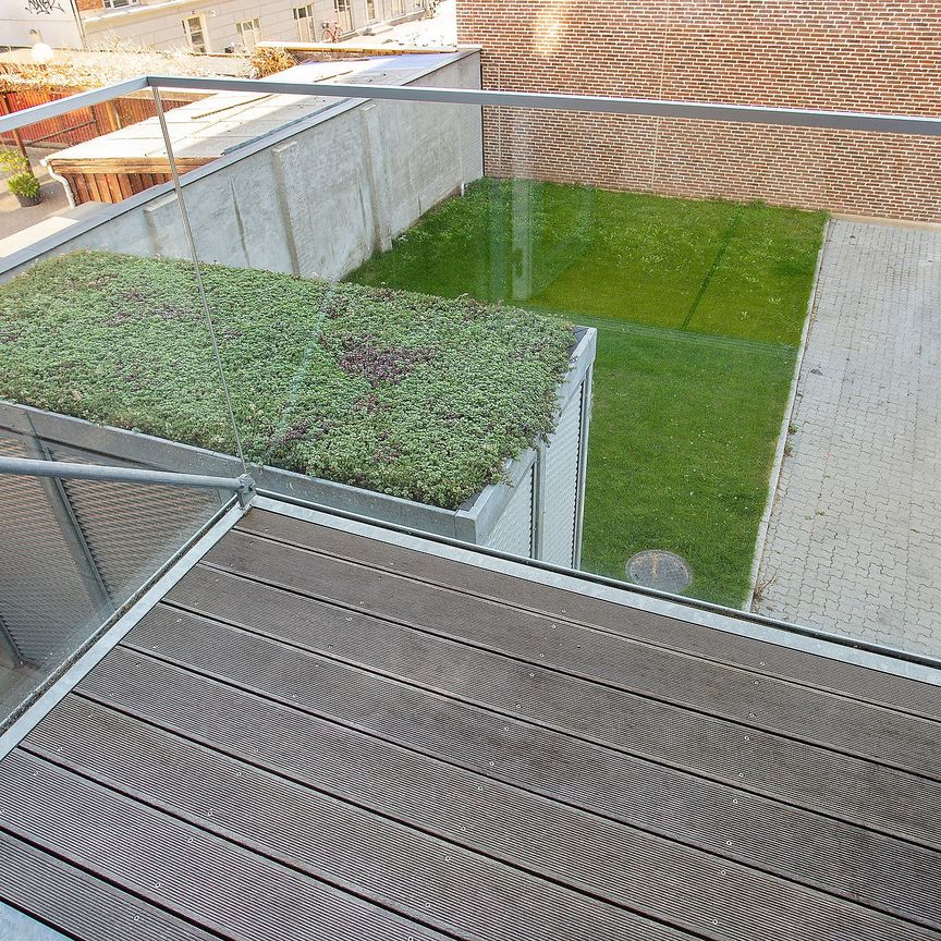 1-vær. lejlighed med egen altan - Foto 1