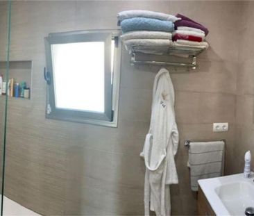 3 room luxury Villa for rent in Marbella, Andalusia - Photo 3