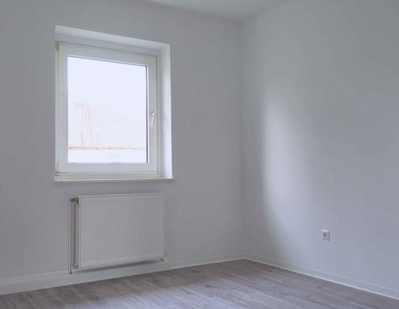 2 Zimmer im Erdgeschoß - neu saniert - Foto 1