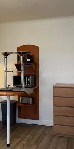 Appartement T1 meublé 37520 LA RICHE - Photo 2