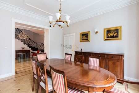 Rezydencja w Aninie - Zdjęcie 5