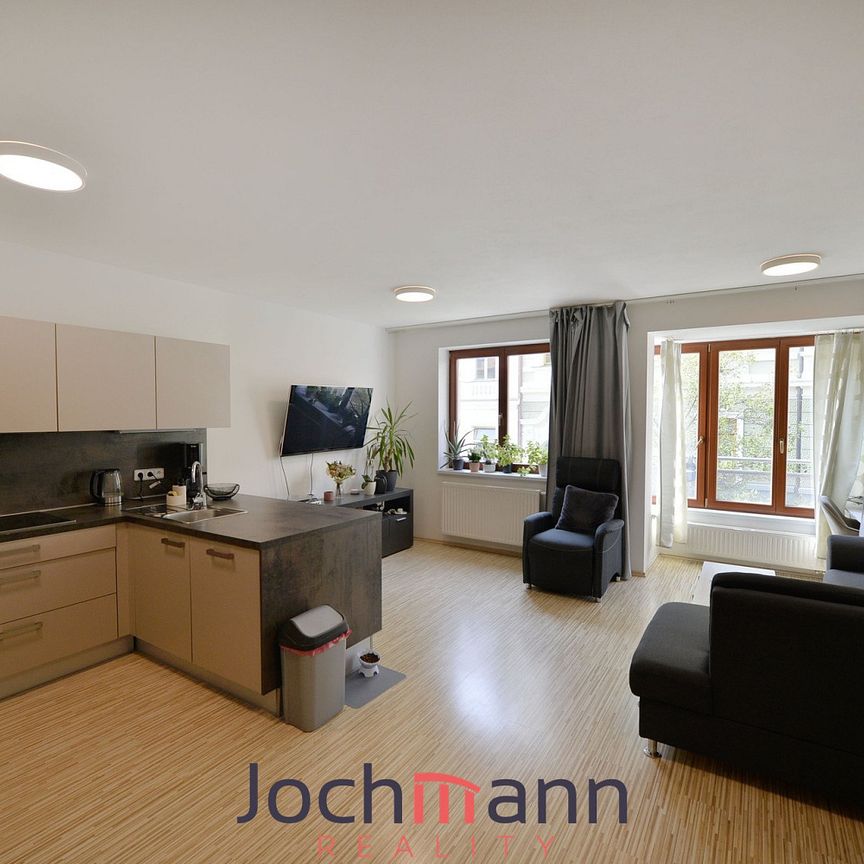 Pronájem bytu 2+kk 64 m² - Photo 1