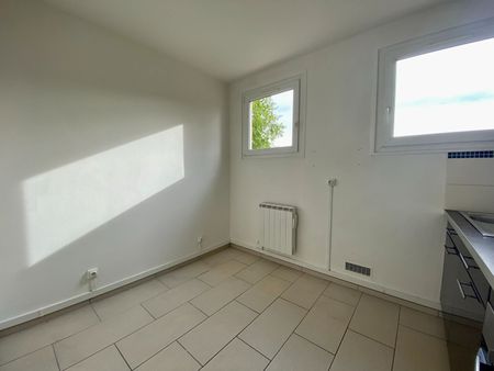 Location Appartement 2 pièces 39m² - Photo 2