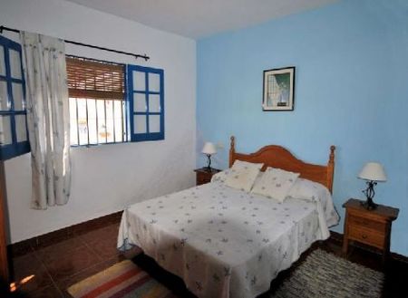 Semi Detached Cortijo For Long Term Rental In Frigiliana - Photo 2