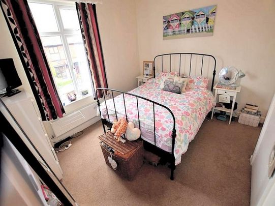 Dundonald Road, Didsbury - Photo 1