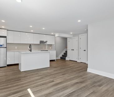 507 Churchill Avenue North - 4 - Photo 3