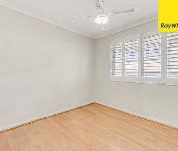 Neat and Tidy 2 Bedroom Unit - Photo 5