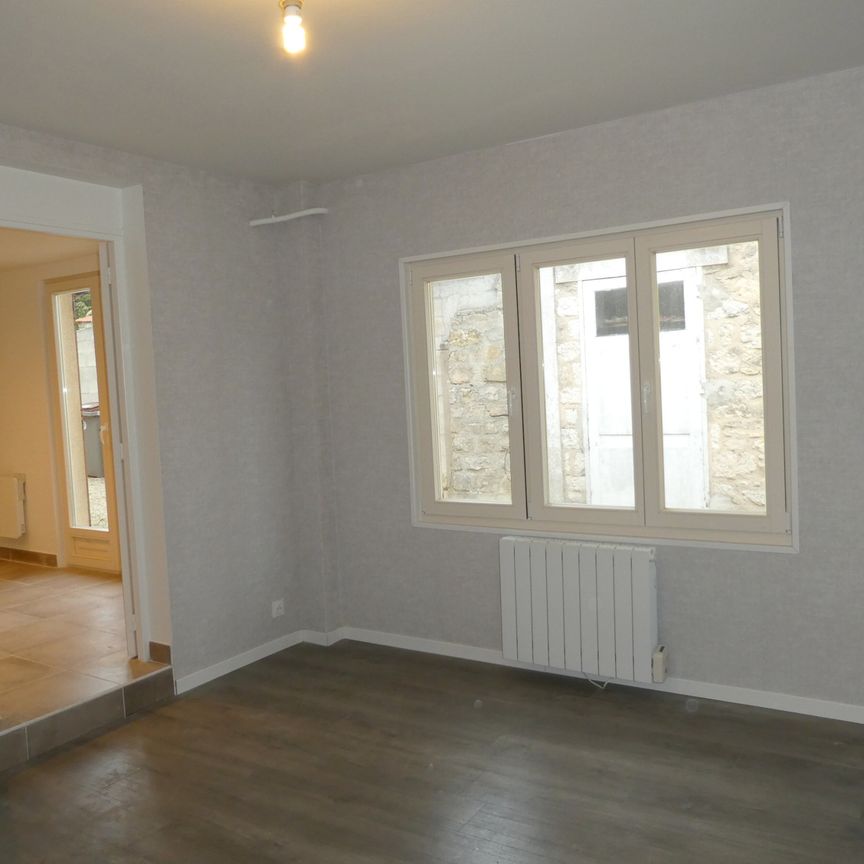 Location Appartement 2 pièces 31m² AVON 77210 - Photo 1
