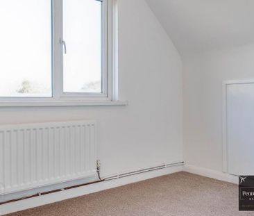 39 Meadowvale Crescent, Bangor, BT19 1HQ - Photo 1