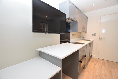 Studio to rent - Photo 5