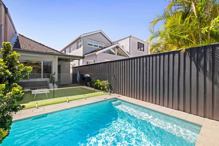 31 Stewart Street, North Bondi NSW 2026 - House For Rent | Domain - Photo 4