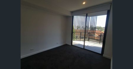 Modern 2-Bedroom Apartment FOR LEASE - Photo 2