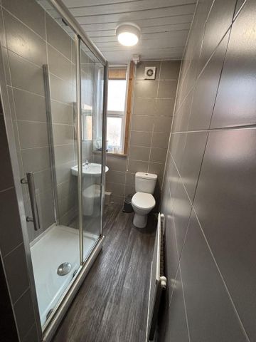 4 bedroom house to rent - Photo 4