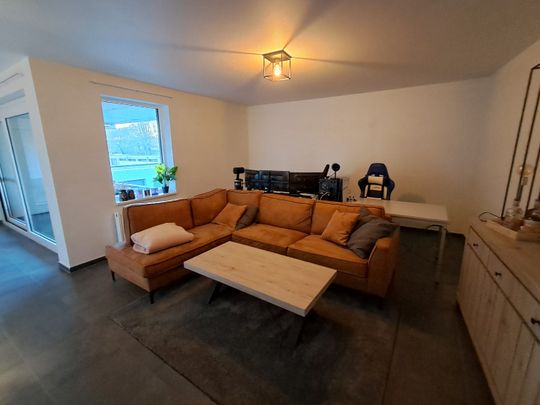 Instapklaar appartement te huur in het centrum van Wingene! - Photo 1