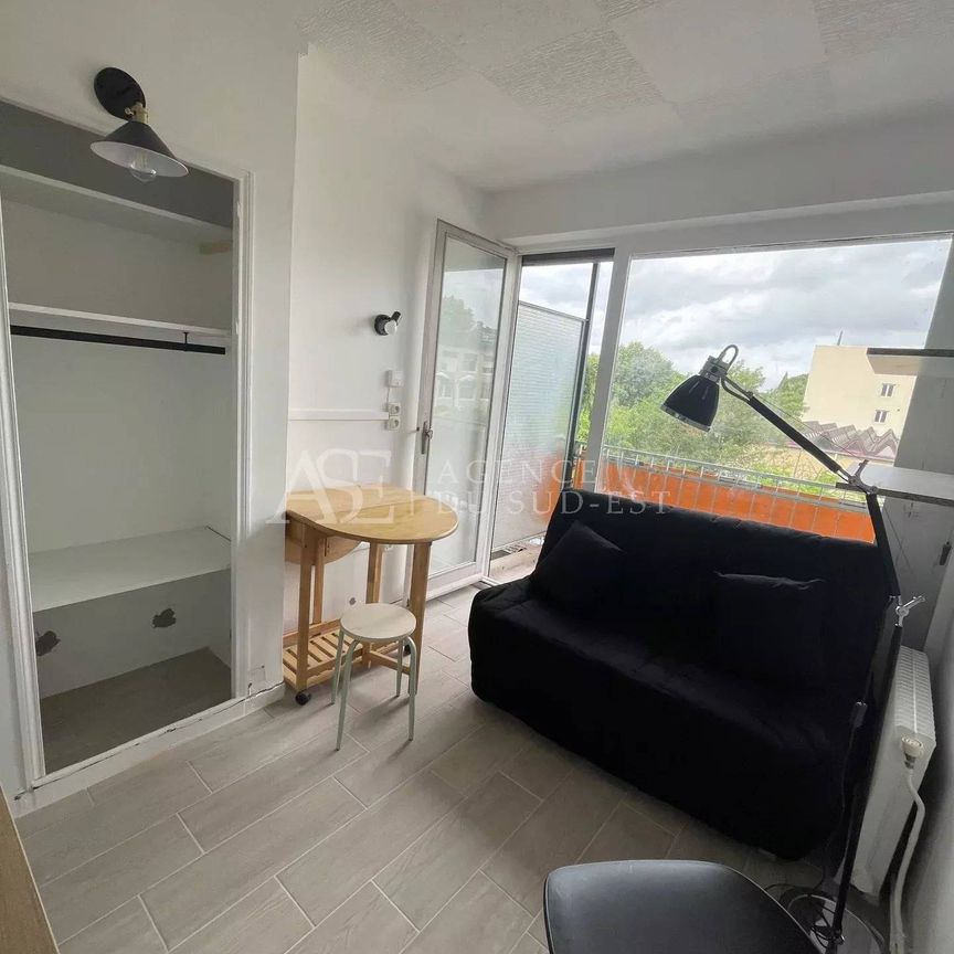 Location Appartement - Photo 1