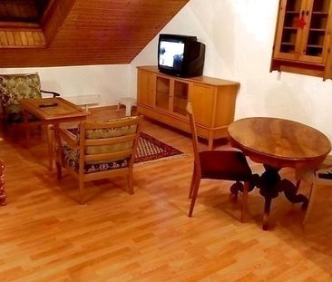 2½ Zimmer-Dachwohnung in Basel - Iselin, möbliert, auf Zeit - Photo 2