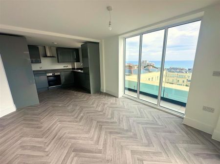 1 bedroom flat to rent - Photo 2