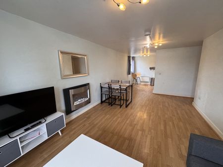 Jervaulx House, Lawrence Street - P10575 - Photo 2