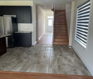 For Lease - 6 Hylton Drive, Barrie, Ontario - Photo 5