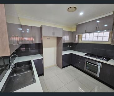 Well-Presented Home Close to Schools & Transport - Photo 5