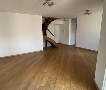 Location Appartement 3 pièces 78m² MASSY 91300 - Photo 2
