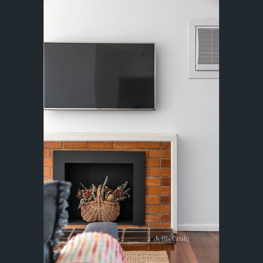 Stylish & Convenient Living in the Heart of Greensborough - Photo 1