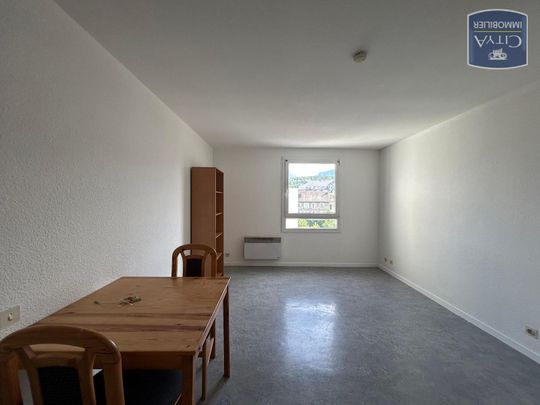 Location Appartement 1 pièce 19m² CHAMBERY 73000 - Photo 1