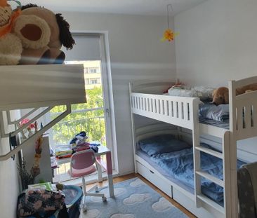 Biete 2-Zimmer Wohnung in Friedrichshain ab April - Photo 1