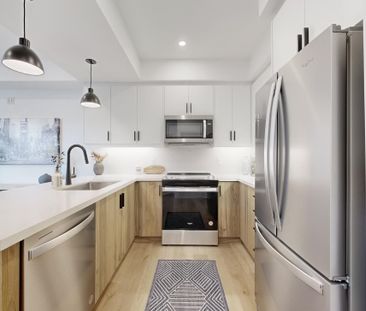 For Lease - 49 Charles Street Unit# 205, Newmarket, Ontario - Photo 1