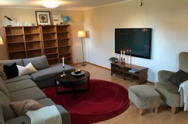 Karlavägen, Jönköping - Photo 1