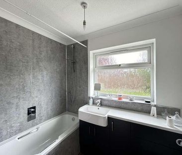 Hereward Close, Aldreth, Ely, Cambridgeshire, CB6 - Photo 4