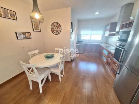 Chalet en alquiler en Calle Alcázar - Photo 4