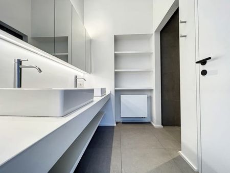 Appartement te huur - Foto 4