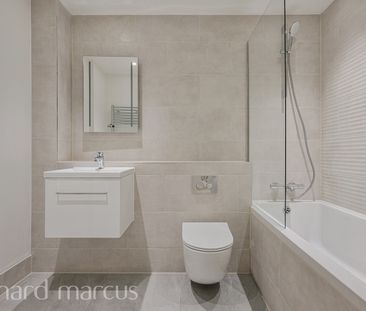 Bolters Lane, Banstead - Photo 2