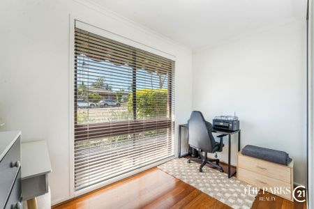 Top Location! - Photo 2