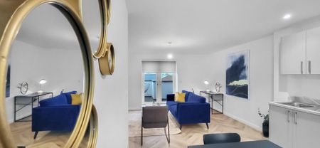 3 bedroom flat to rent - Photo 3