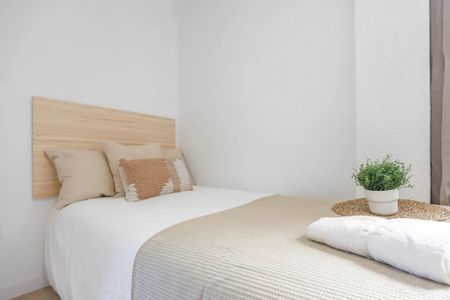 Carrer de Francesc Martínez, Valencia, Valencian Community 46020 - Photo 2