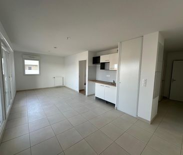 Location Appartement 2 pièces 46m² VILLENEUVE TOLOSANE 31270 - Photo 6